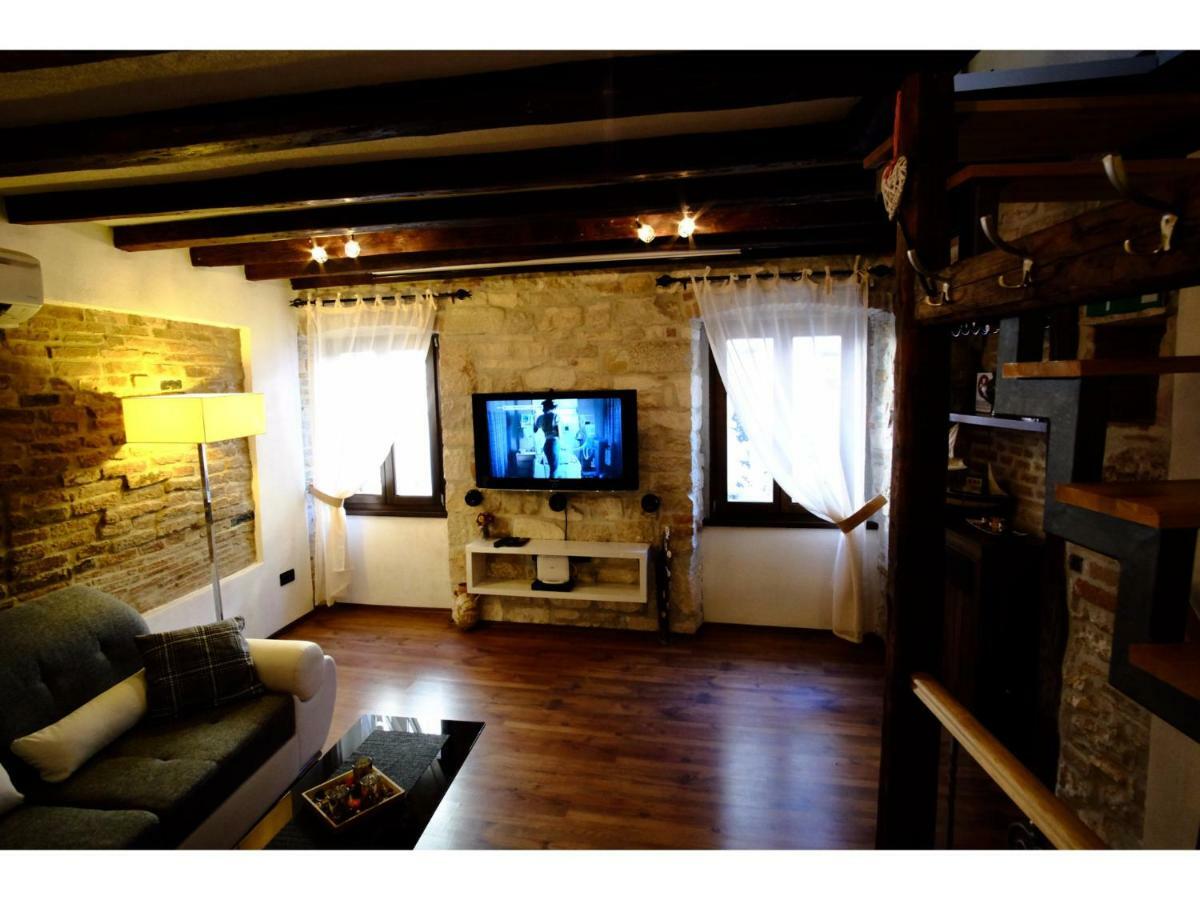 Apartment Oscar Rovinj Exterior foto