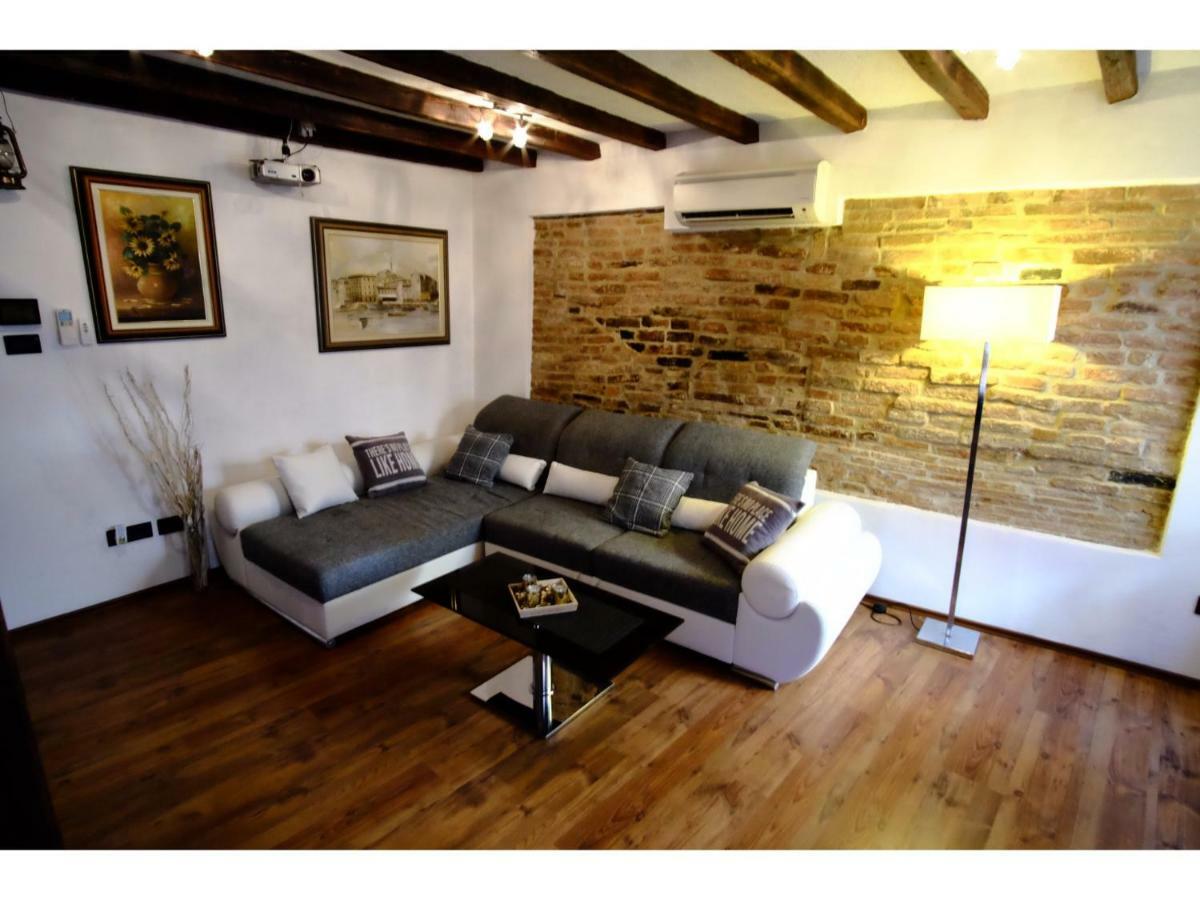 Apartment Oscar Rovinj Exterior foto